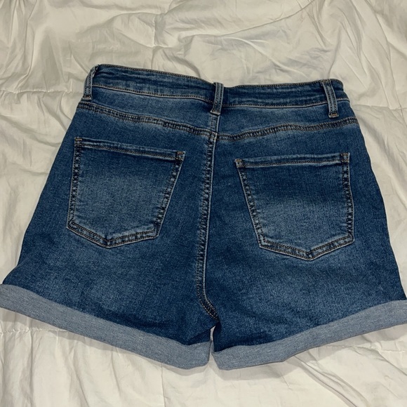 Wax jean collection jean shorts - Picture 2 of 2
